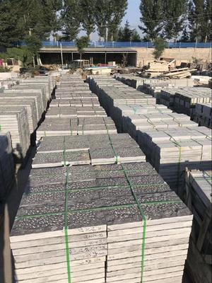 剔凿面青石板生产 青石板材 斧凿面